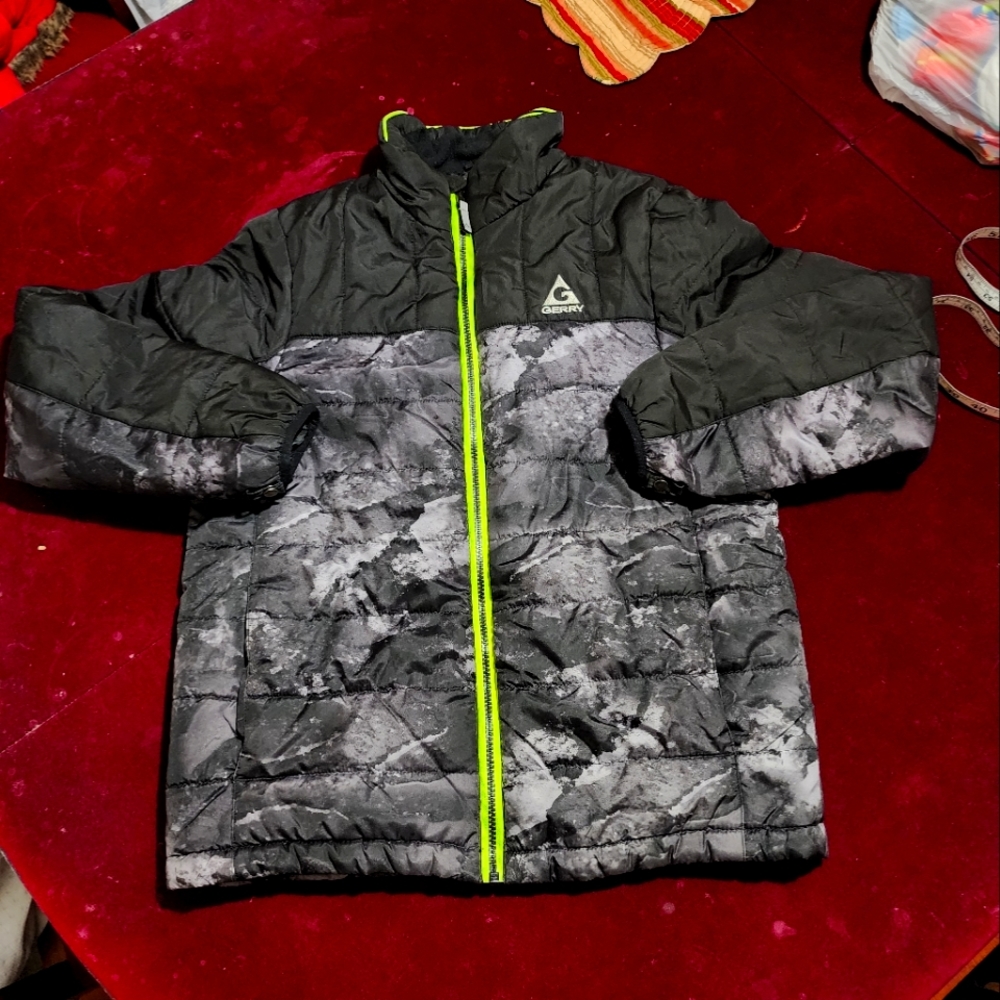 GERRY - BOYS  BLACK  CAMO PUFFER JACKET